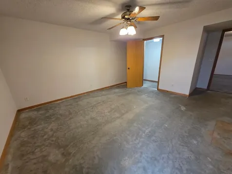5831 51st Street NE Rochester MN 55906