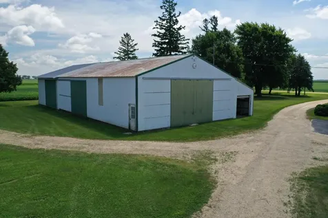 5831 51st Street NE Rochester MN 55906