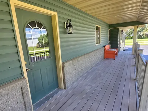 5831 51st Street NE Rochester MN 55906