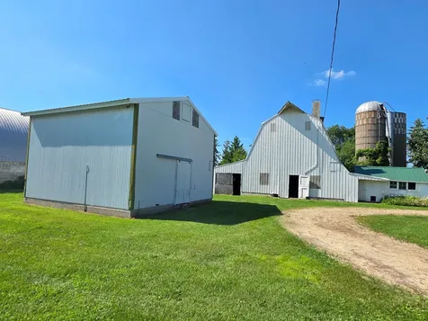5831 51st Street NE Rochester MN 55906