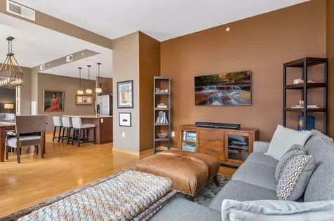 201 S 11th Street Minneapolis MN 55403