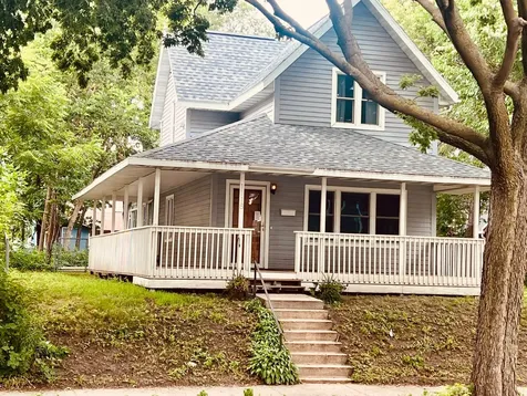 1118 Adams Street NE Minneapolis MN 55413
