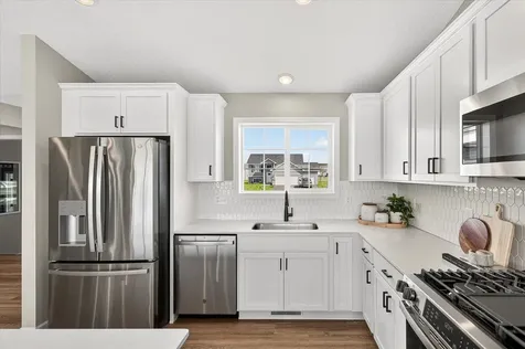 1422 Woods Road NE Isanti MN 55040