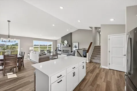 1422 Woods Road NE Isanti MN 55040