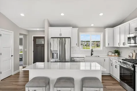 1422 Woods Road NE Isanti MN 55040