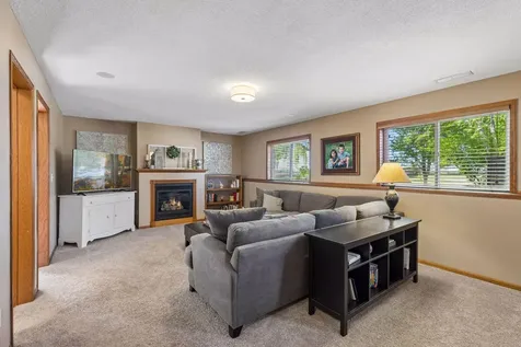 737 Williams Drive Hastings MN 55033