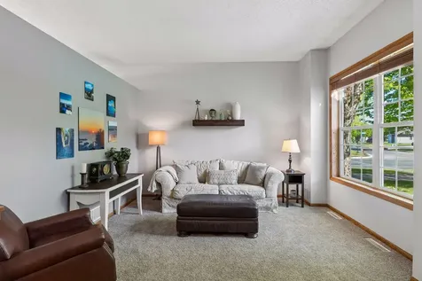 737 Williams Drive Hastings MN 55033