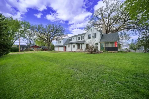 7800 Pearson Way NE Minneapolis MN 55432