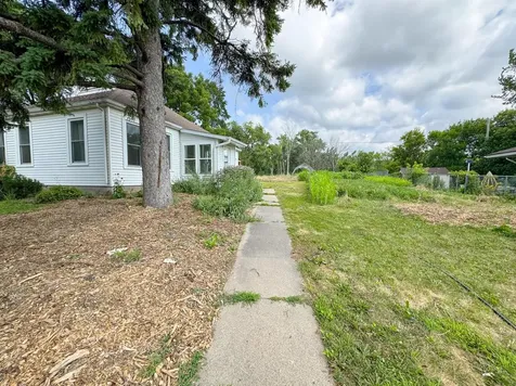 522 W Spruce Street Fergus Falls MN 56537