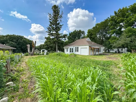 522 W Spruce Street Fergus Falls MN 56537
