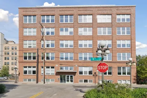 225 9th Street E Saint Paul MN 55101