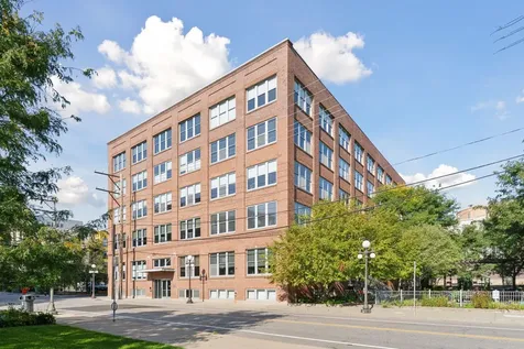 225 9th Street E Saint Paul MN 55101