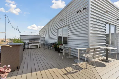 225 9th Street E Saint Paul MN 55101