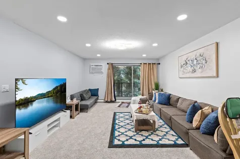 4201 Lakeside Avenue N Brooklyn Center MN 55429