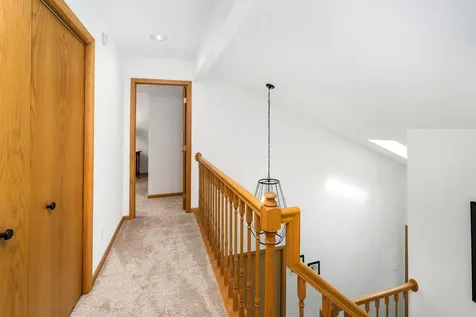 719 S 64th Avenue W Duluth MN 55807