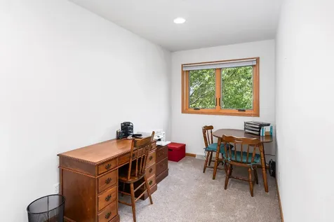 719 S 64th Avenue W Duluth MN 55807