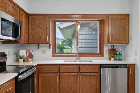 422 95th Lane NE Blaine MN 55434
