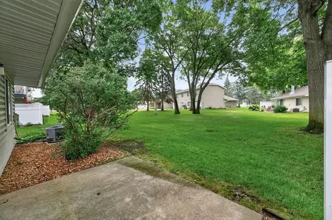 422 95th Lane NE Blaine MN 55434