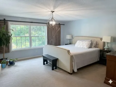 1212 Balsam Trail E Eagan MN 55123