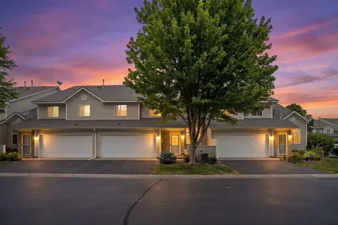 8854 Spring Lane Woodbury MN 55125