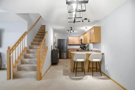 8854 Spring Lane Woodbury MN 55125