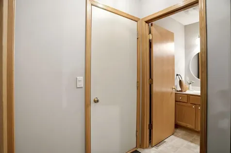 8854 Spring Lane Woodbury MN 55125