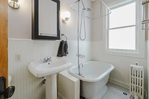 2895 James Avenue S Minneapolis MN 55408