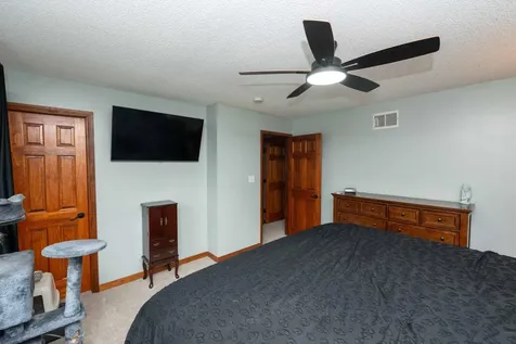 7484 Jeffery Lane S Cottage Grove MN 55016