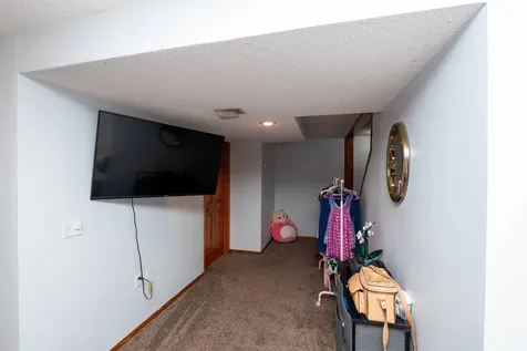 7484 Jeffery Lane S Cottage Grove MN 55016