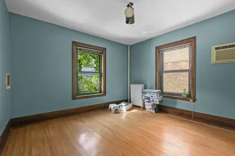 1204 Harmon Place Minneapolis MN 55403
