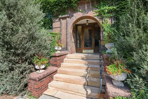 1204 Harmon Place Minneapolis MN 55403