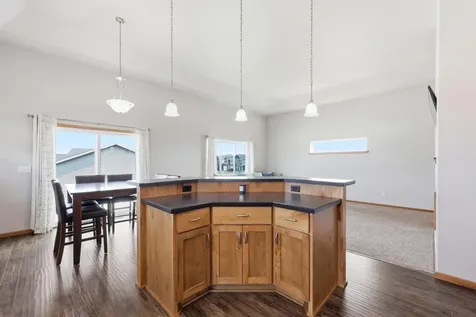 6093 59th Street S Fargo ND 58104