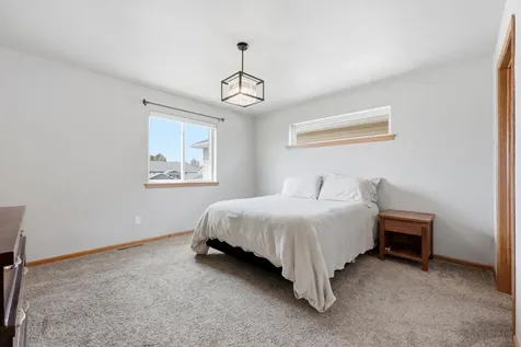 6093 59th Street S Fargo ND 58104