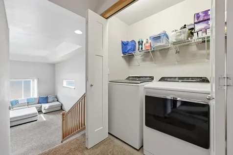 6093 59th Street S Fargo ND 58104