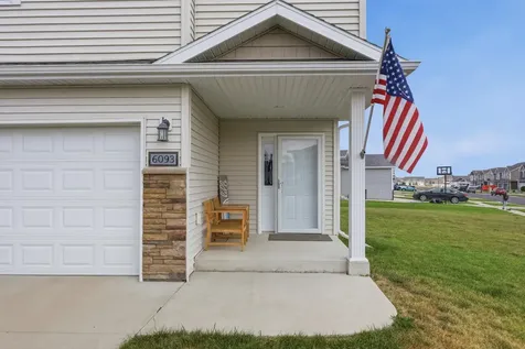 6093 59th Street S Fargo ND 58104