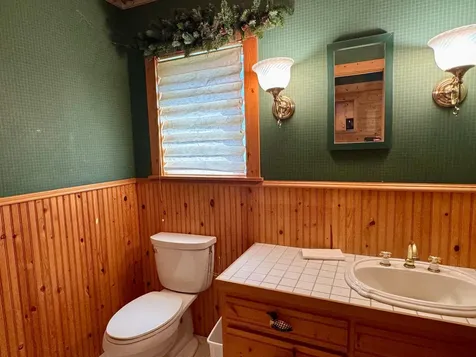 1008 W Ash Avenue Olivia MN 56277
