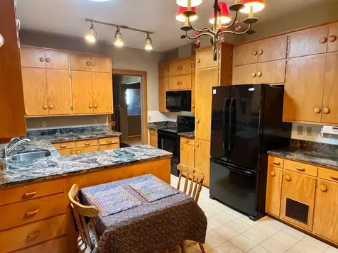 1008 W Ash Avenue Olivia MN 56277