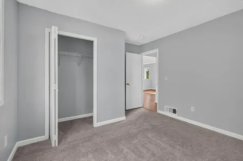 4388 Blakewood Drive Shakopee MN 55379
