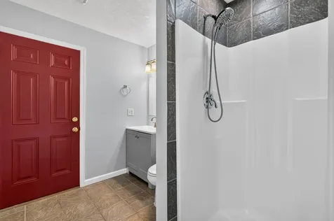 4388 Blakewood Drive Shakopee MN 55379