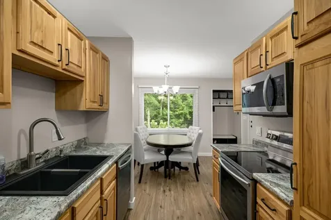 1539 Greenwood Court N Eagan MN 55122