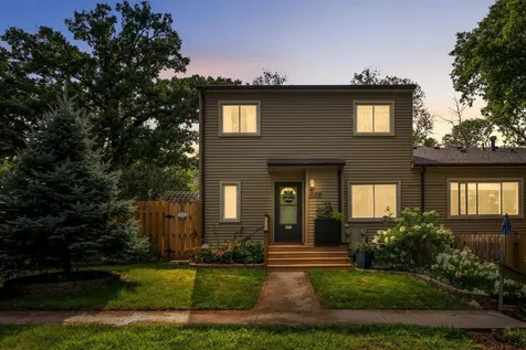 1539 Greenwood Court N Eagan MN 55122