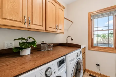 213 Victoria Boulevard Mankato MN 56001