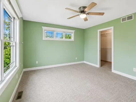213 Victoria Boulevard Mankato MN 56001