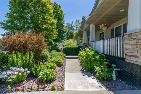 213 Victoria Boulevard Mankato MN 56001