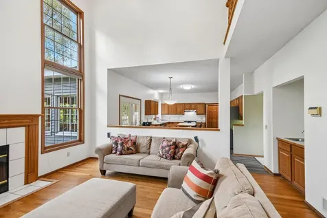 503 Abbey Way Mendota Heights MN 55120