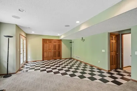 503 Abbey Way Mendota Heights MN 55120