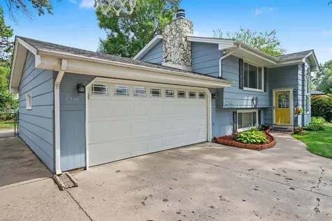 7351 Melody Drive NE Fridley MN 55432