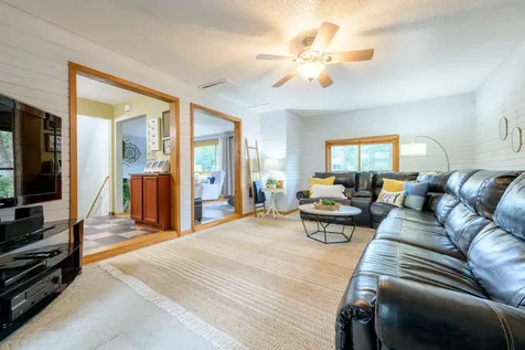 2024 Maple Street Hastings MN 55033