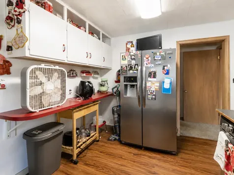 10 Buck Avenue NE Madelia MN 56062