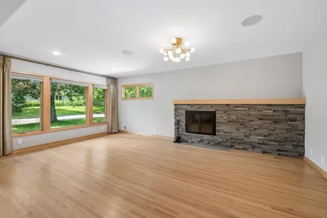 6216 Maloney Avenue Edina MN 55343